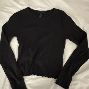 Forever 21 Black Long Sleeve Cropped Tee